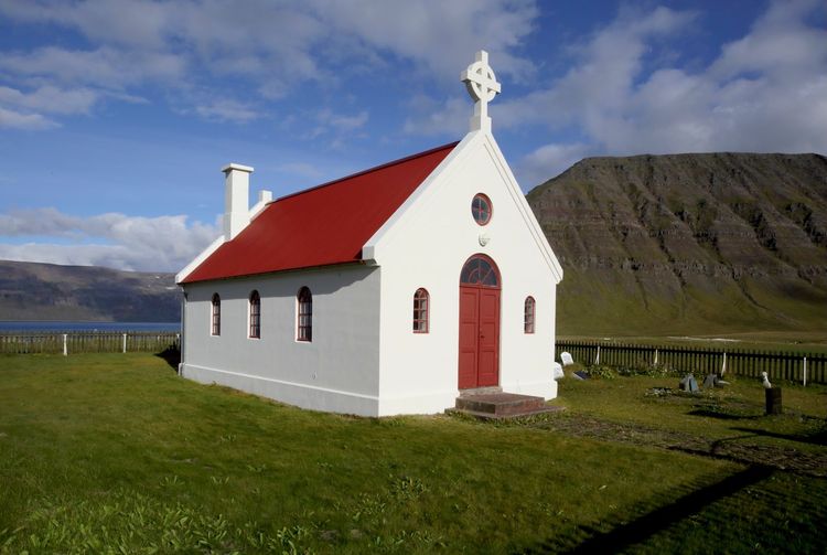 Mynd sem tengist textanum